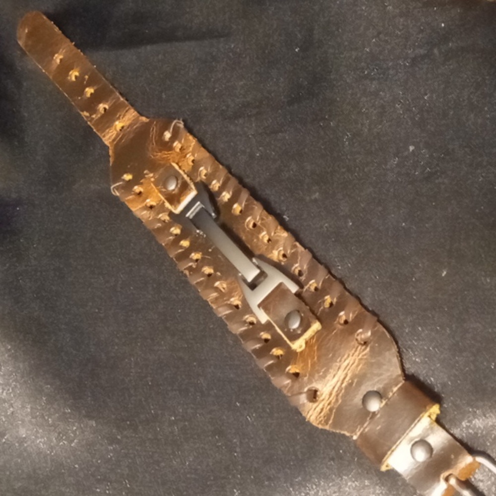 Wide banded leather bracelet mens sz 8.5 to 10.5